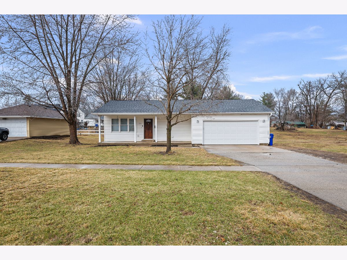  For Sale Kewanee Illinois, 236 Church Street