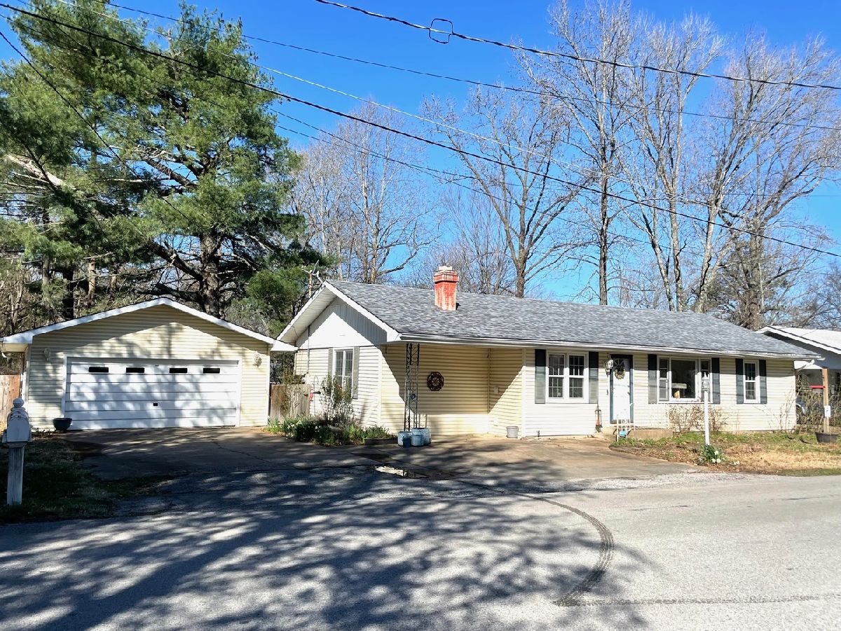  For Sale Carbondale Illinois, 504 Billy Bryan Street