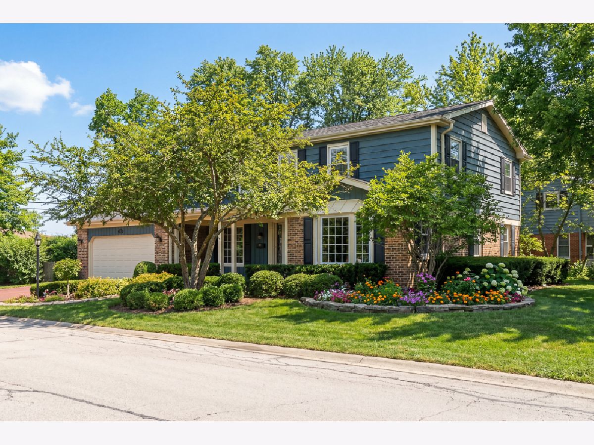 Homes For Sale Bonnie Glen Glenview Illinois, 1440 Elizabeth Lane