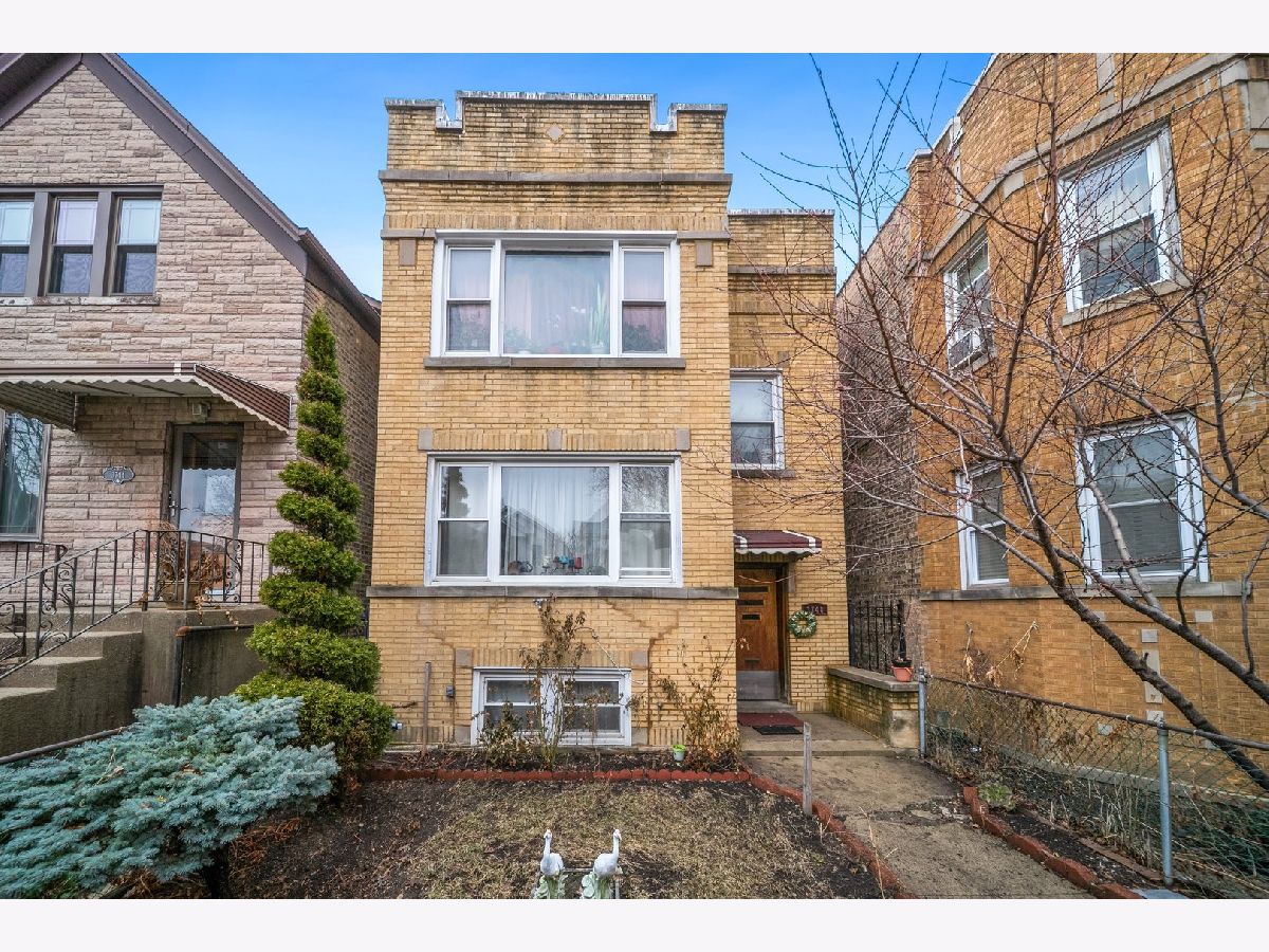  For Sale Chicago Illinois, 3748 Troy Street