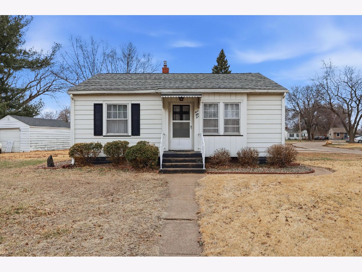  For Sale Rock Island Illinois, 955 23rd Avenue