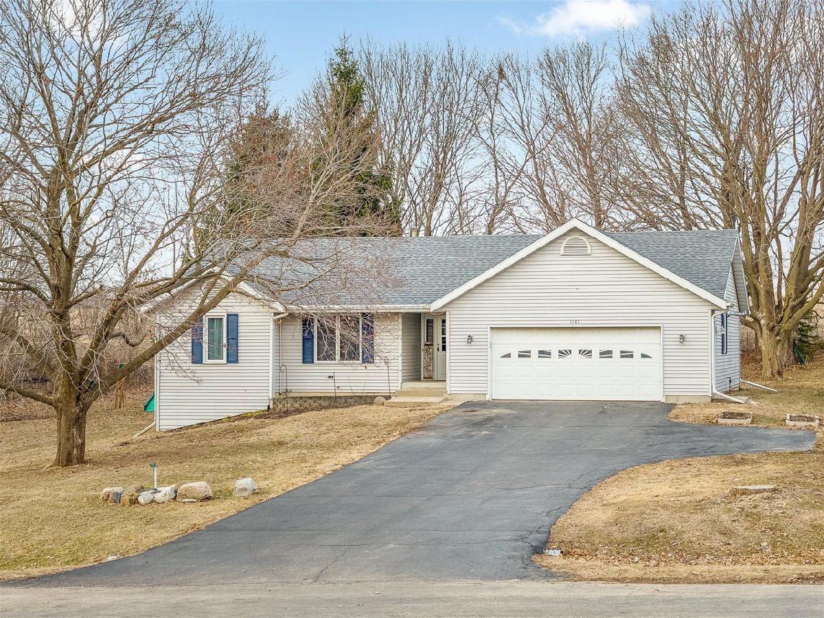  For Sale Davis Illinois, 1101 Drexel Road