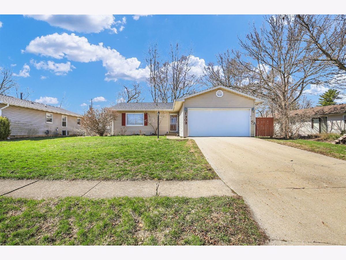  For Sale Urbana Illinois, 1303 Greenridge Drive