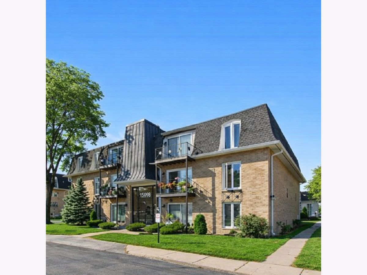  For Sale Oak Lawn Illinois, 10308 Circle Drive