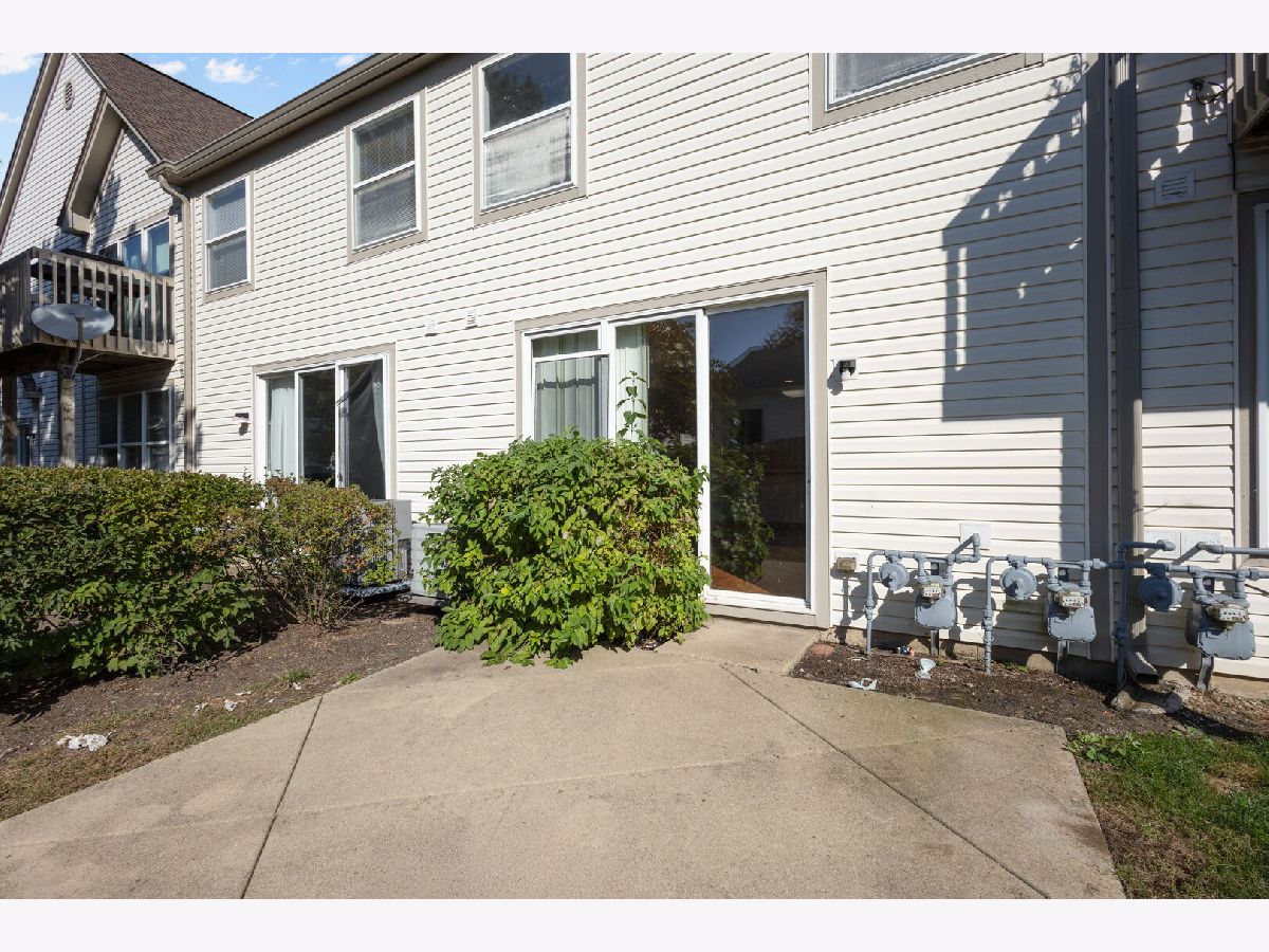  Rented Naperville Illinois, 2877 Stonewater