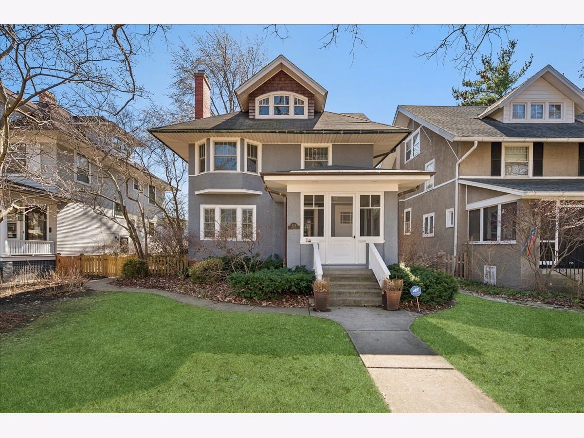  For Sale Wilmette Illinois, 829 Elmwood Avenue