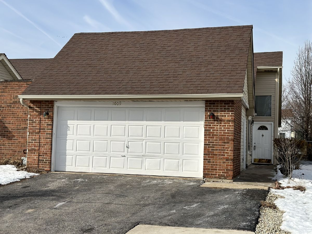  For Rent Aurora Illinois, 1009 Pheasant Run