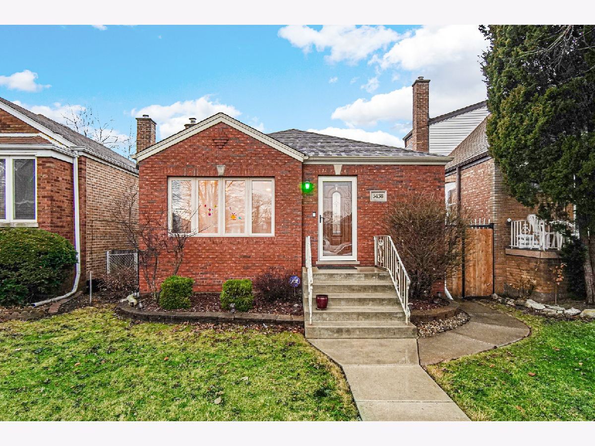  For Sale Chicago Illinois, 5438 Sayre Avenue