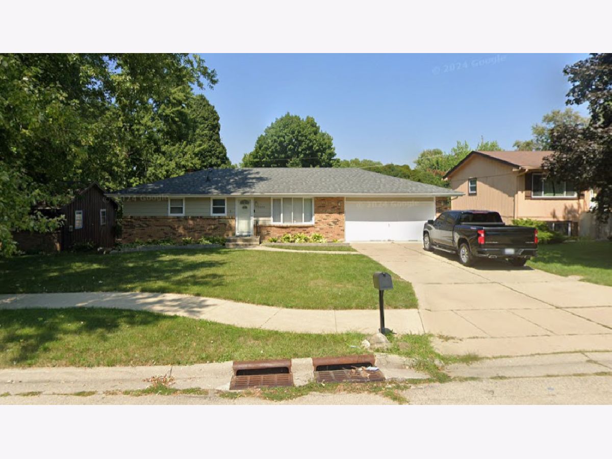  Sold Rockford Illinois, 3325 La Salle
