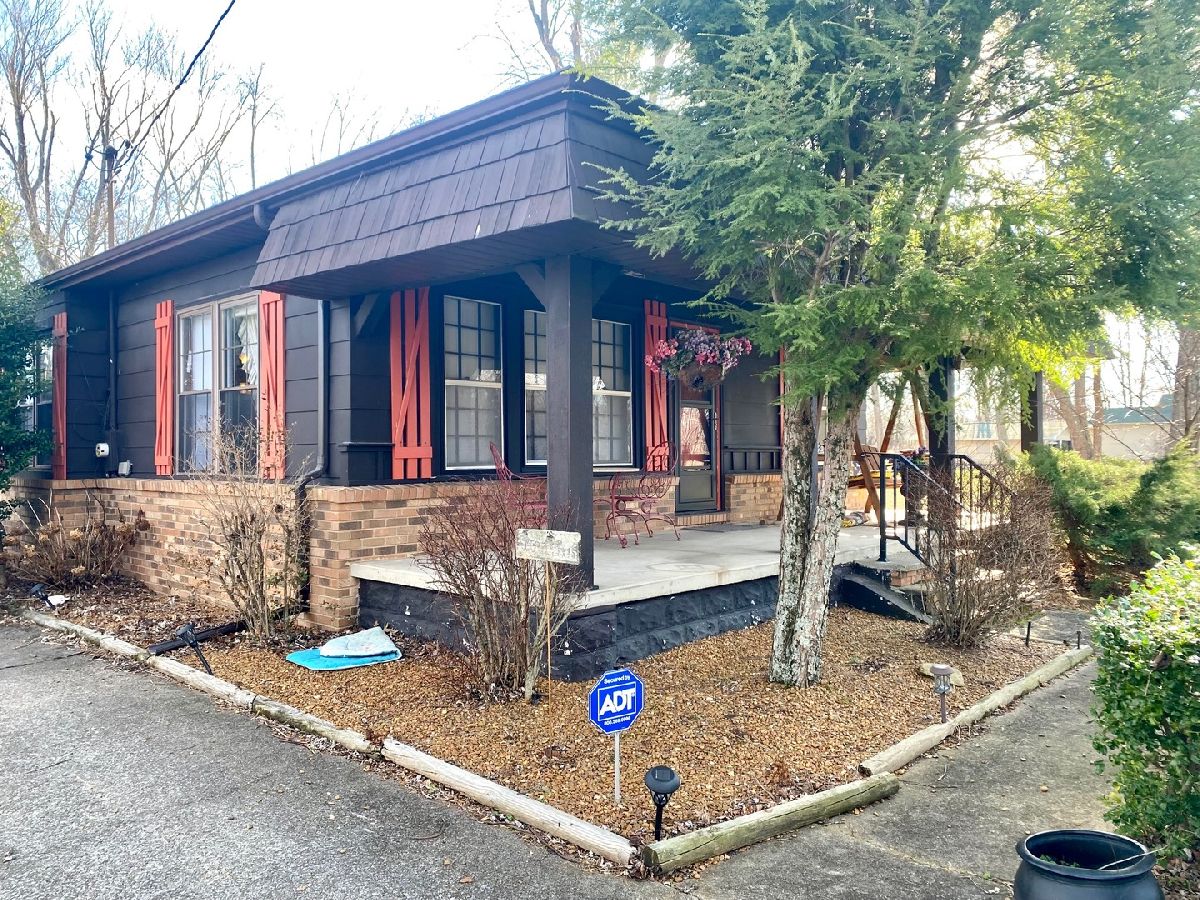  For Sale West Frankfort Illinois, 10032 St Hwy 149