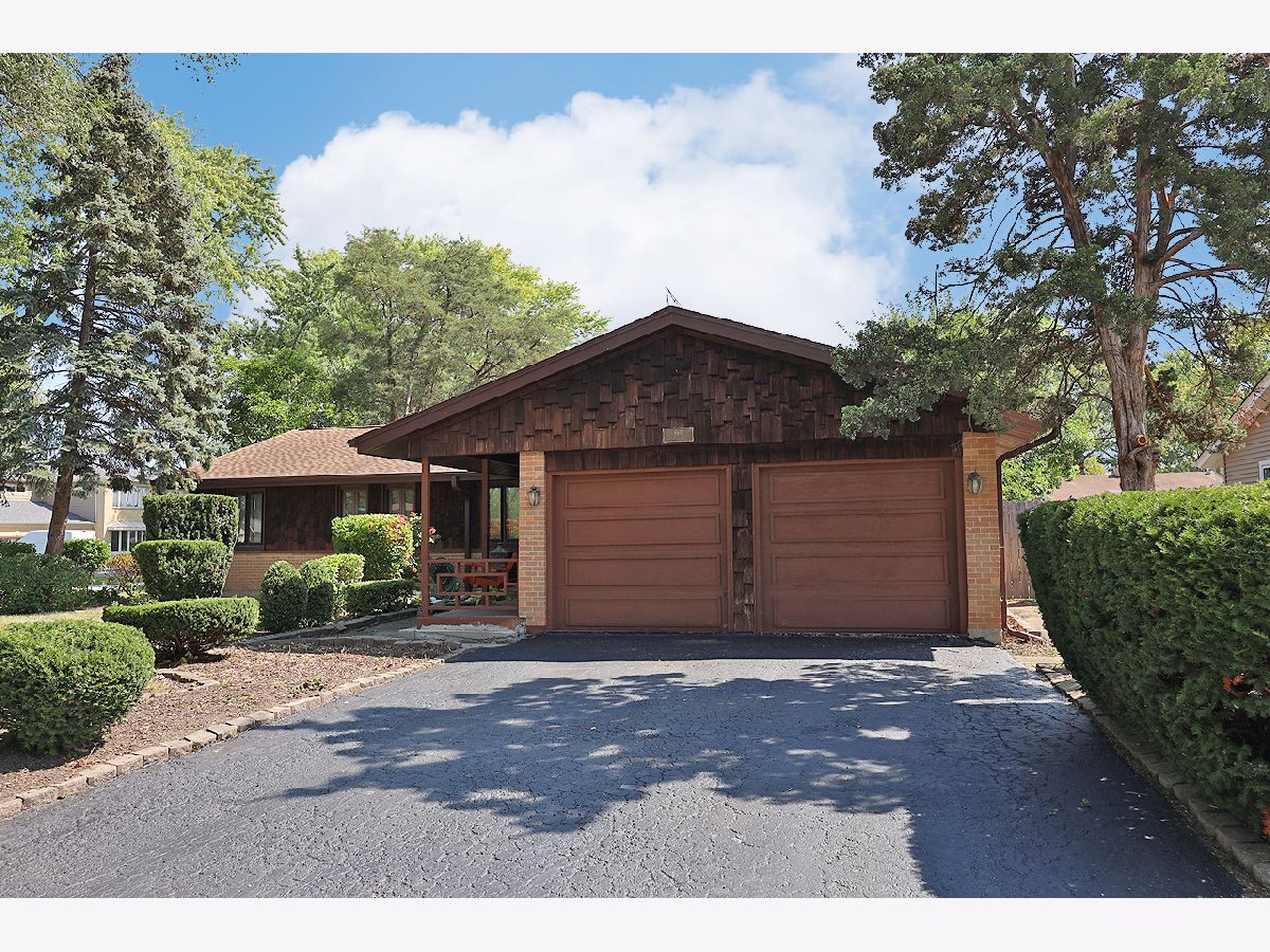  Rented Elk Grove Village Illinois, 661 Sycamore