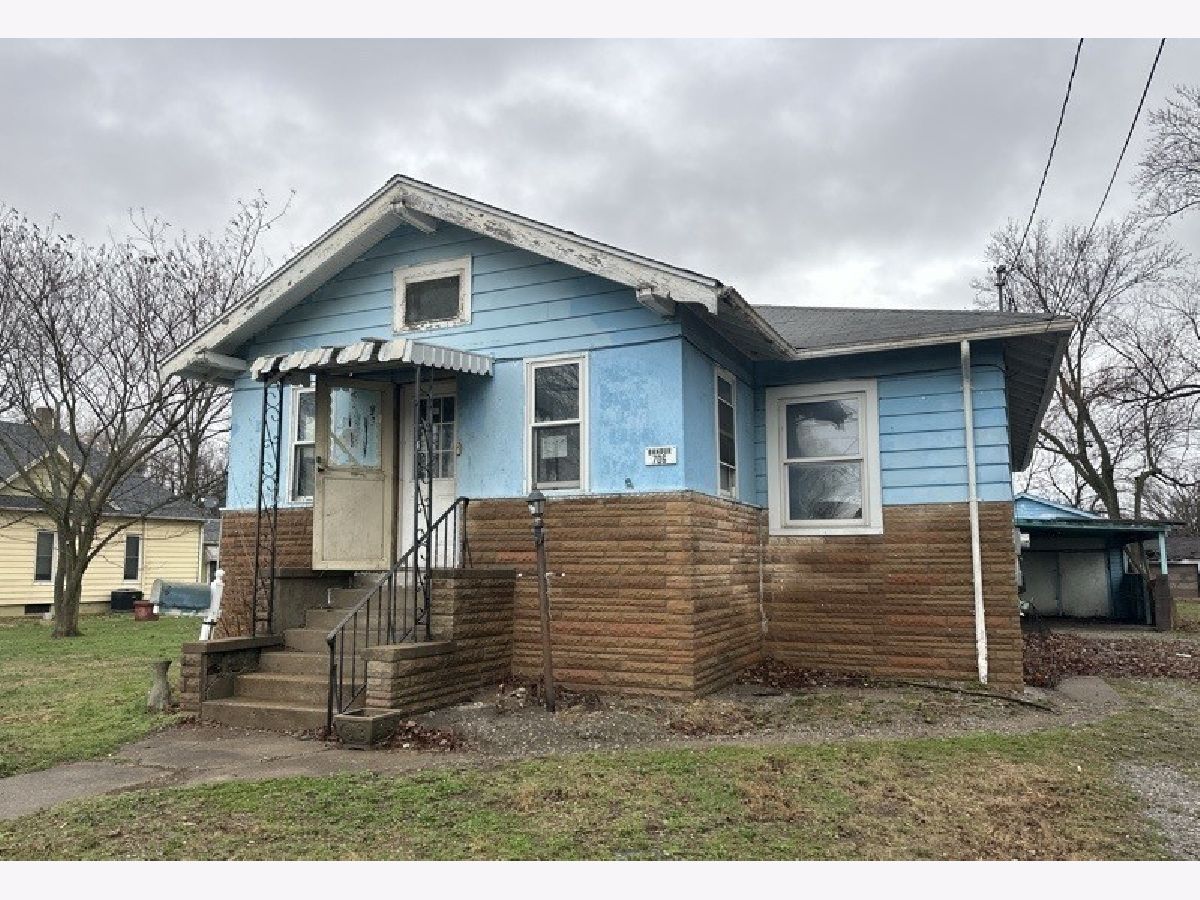  For Sale Duquoin Illinois, 706 Park Street
