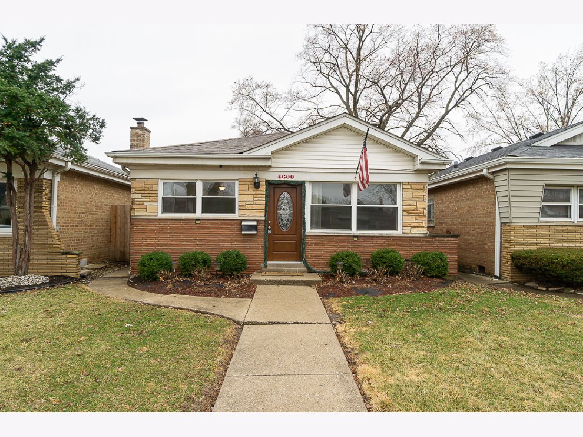  Rented Lyons Illinois, 4600 Warsaw