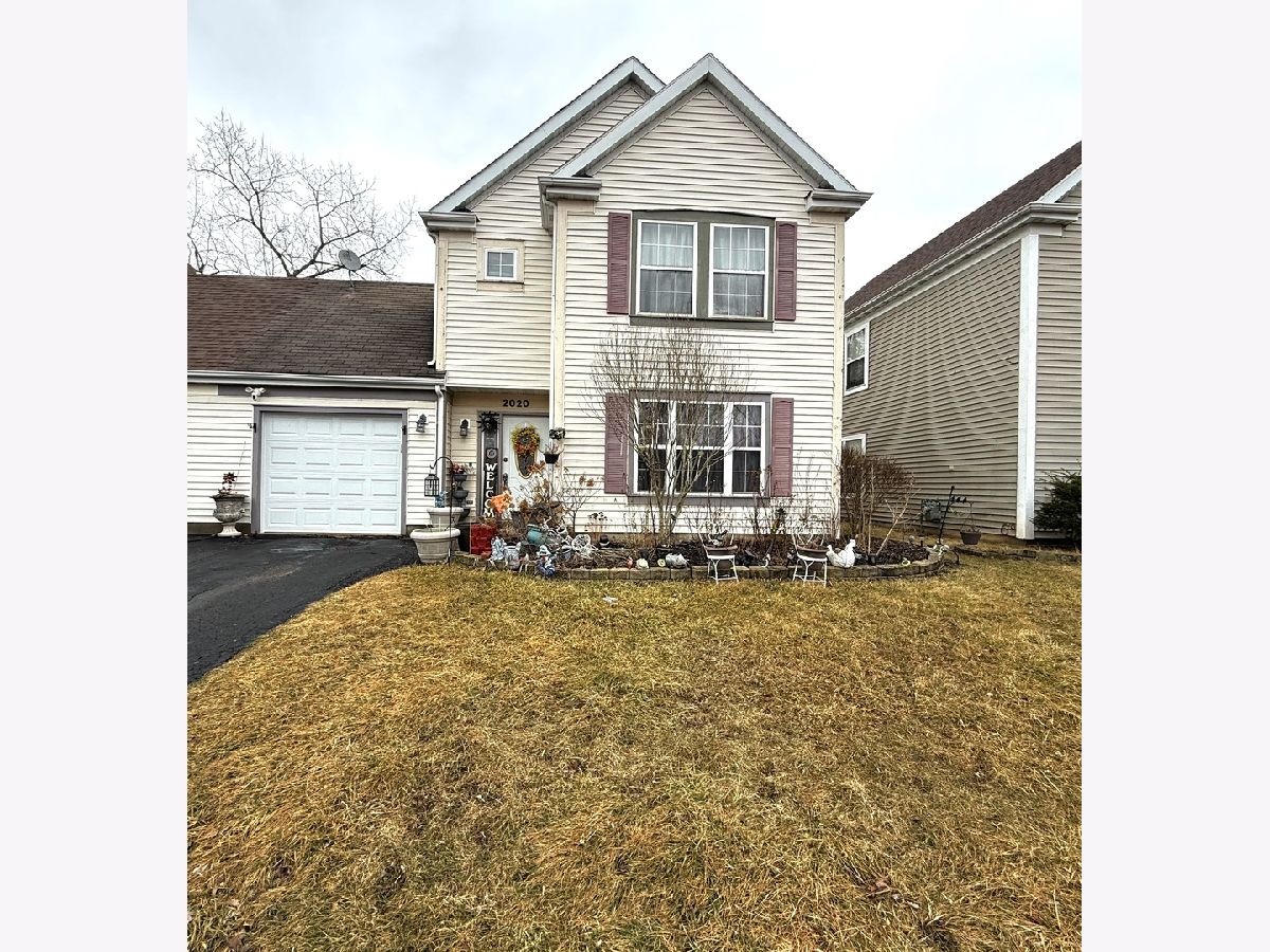  For Sale Round Lake Beach Illinois, 2020 Comanche Trail