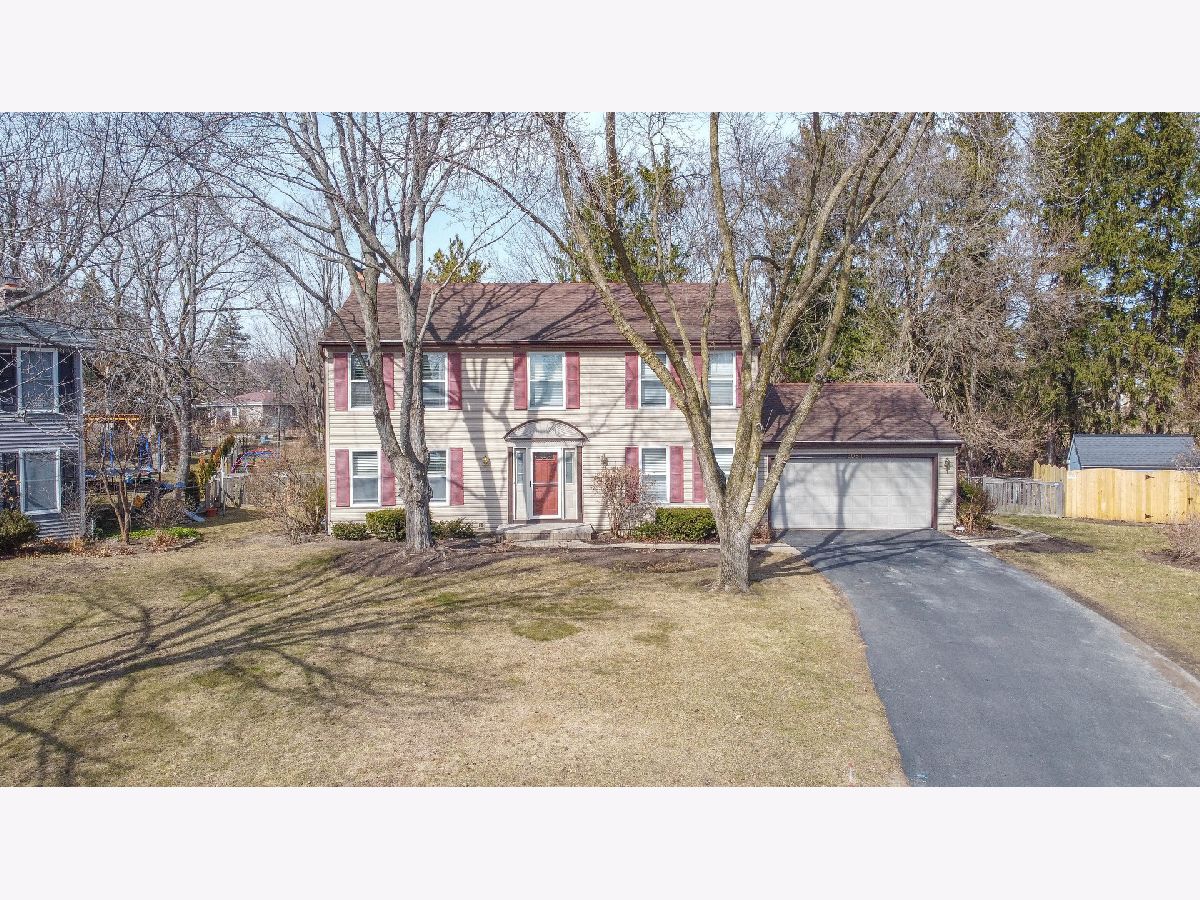  For Sale Gurnee Illinois, 5081 Adele Drive