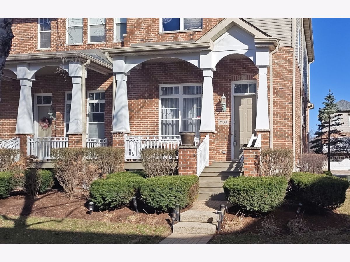  For Sale Lisle Illinois, 1139 River Bend Lane