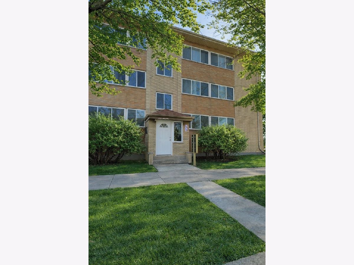 Rented Chicago Illinois, 4656 87th
