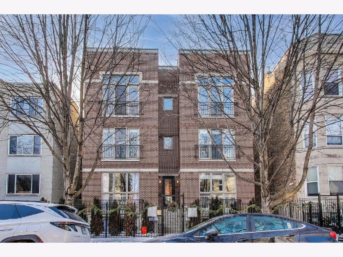  For Sale Chicago Illinois, 1440 Maplewood Avenue