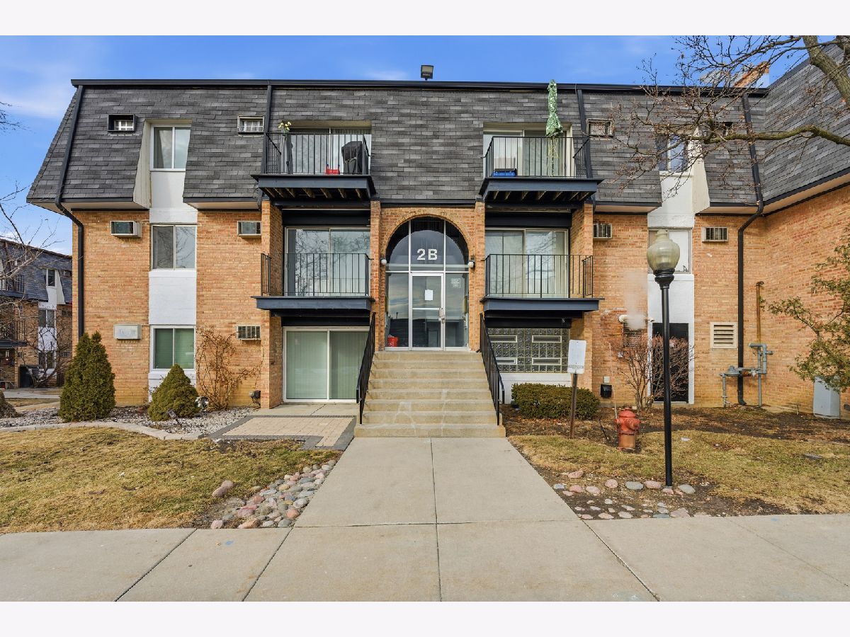  For Sale Palatine Illinois, 2 Dundee Quarter Drive