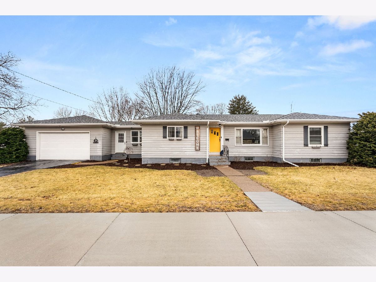  For Sale Aledo Illinois, 307 8th Avenue