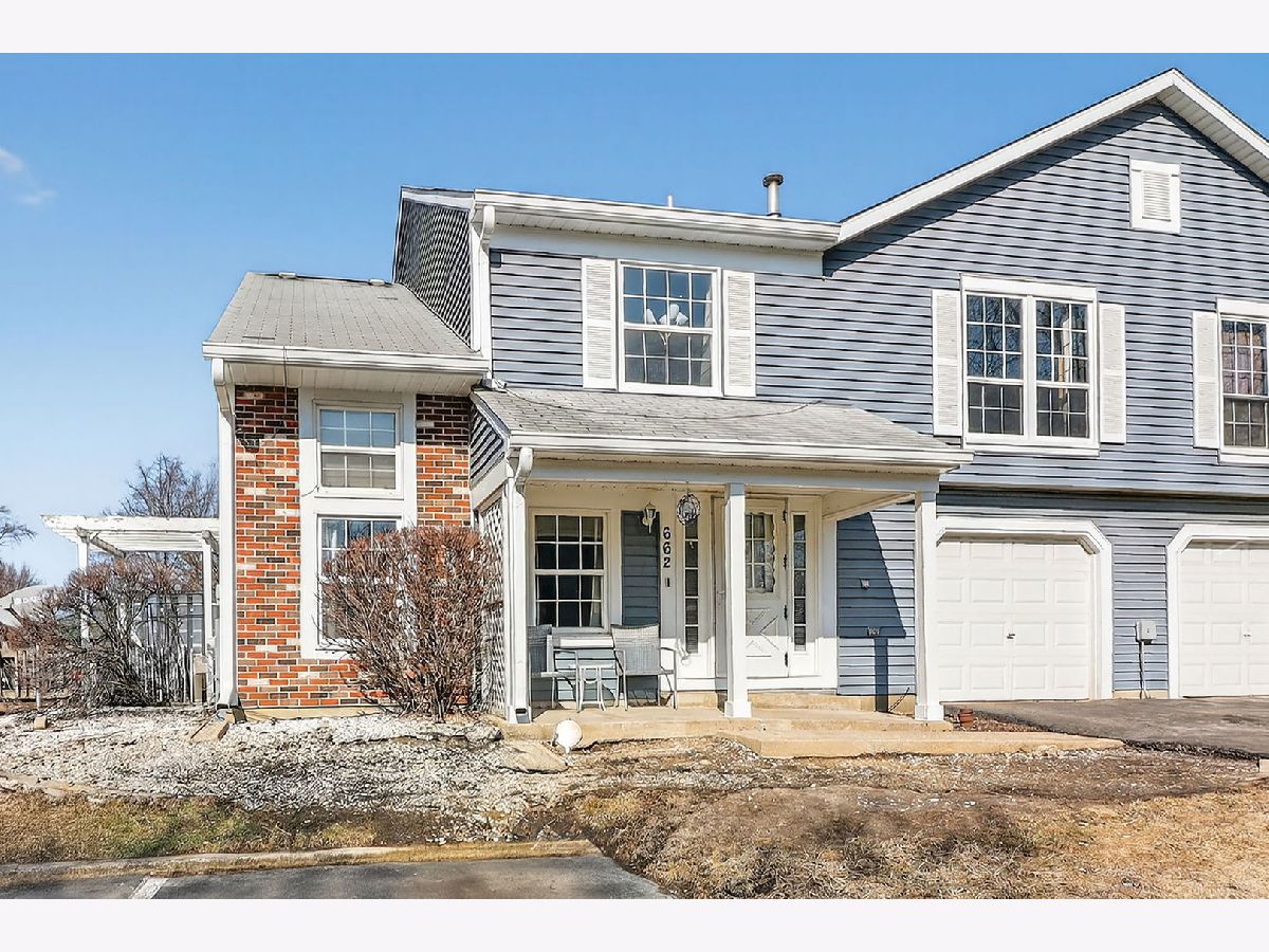  For Sale Bolingbrook Illinois, 662 Sundance Drive