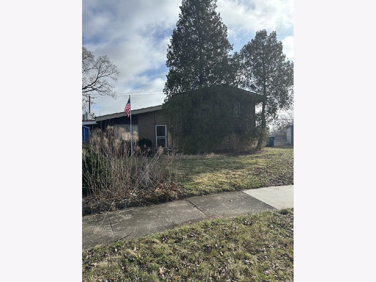  For Sale Chicago Heights Illinois, 607 Enterprise Road