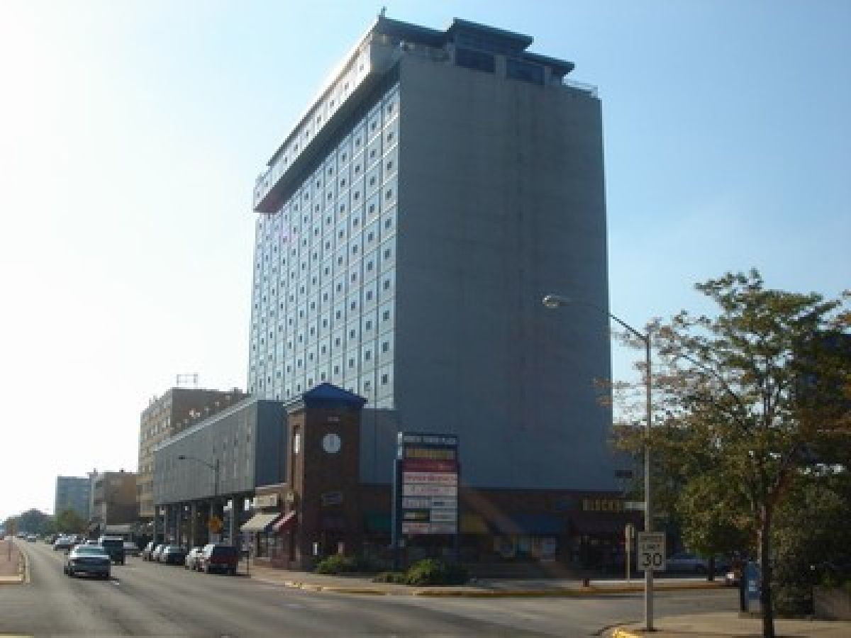 Condominiums For Sale Cameo Tower Elmwood Park Illinois, 7234 North Avenue
