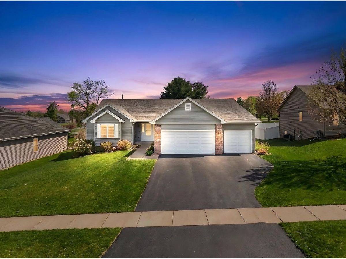  For Sale Byron Illinois, 1574 Warrenton Drive