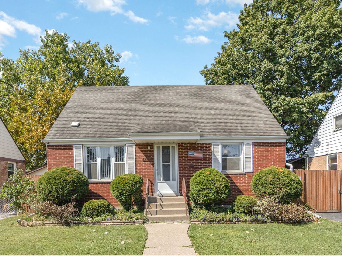  For Sale Lansing Illinois, 17518 Roy Street