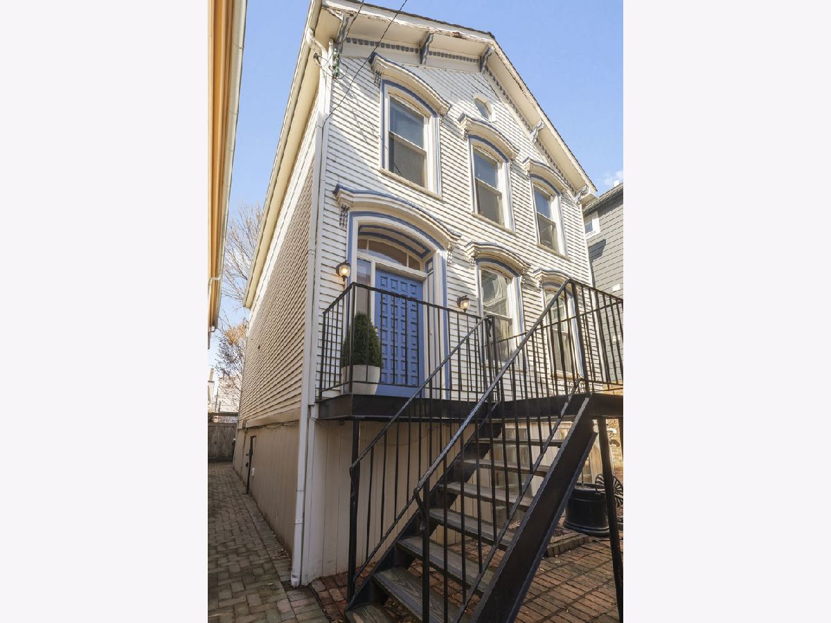  For Sale Chicago Illinois, 1718 Sedgwick Street