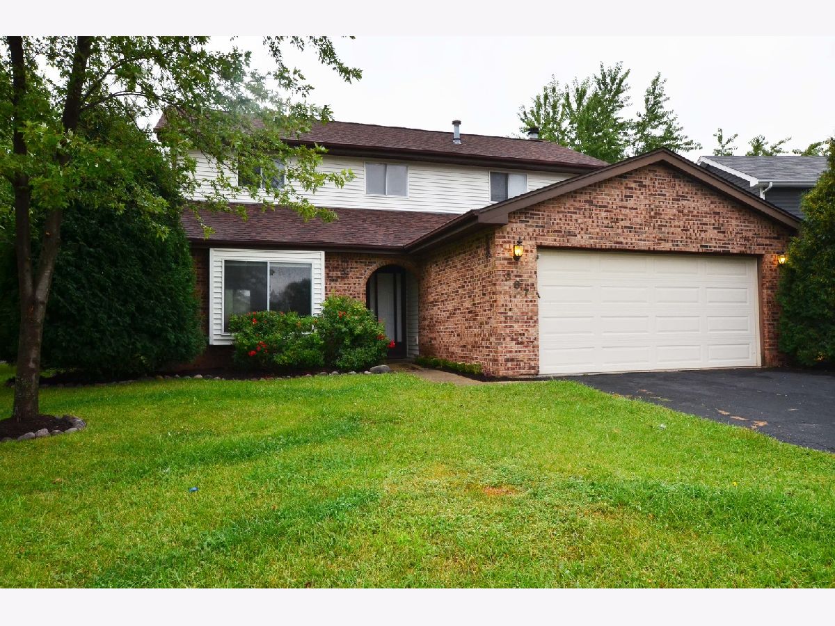 Homes & Condos & Townhomes For Rent Old Farm Naperville Illinois, 387 Amy