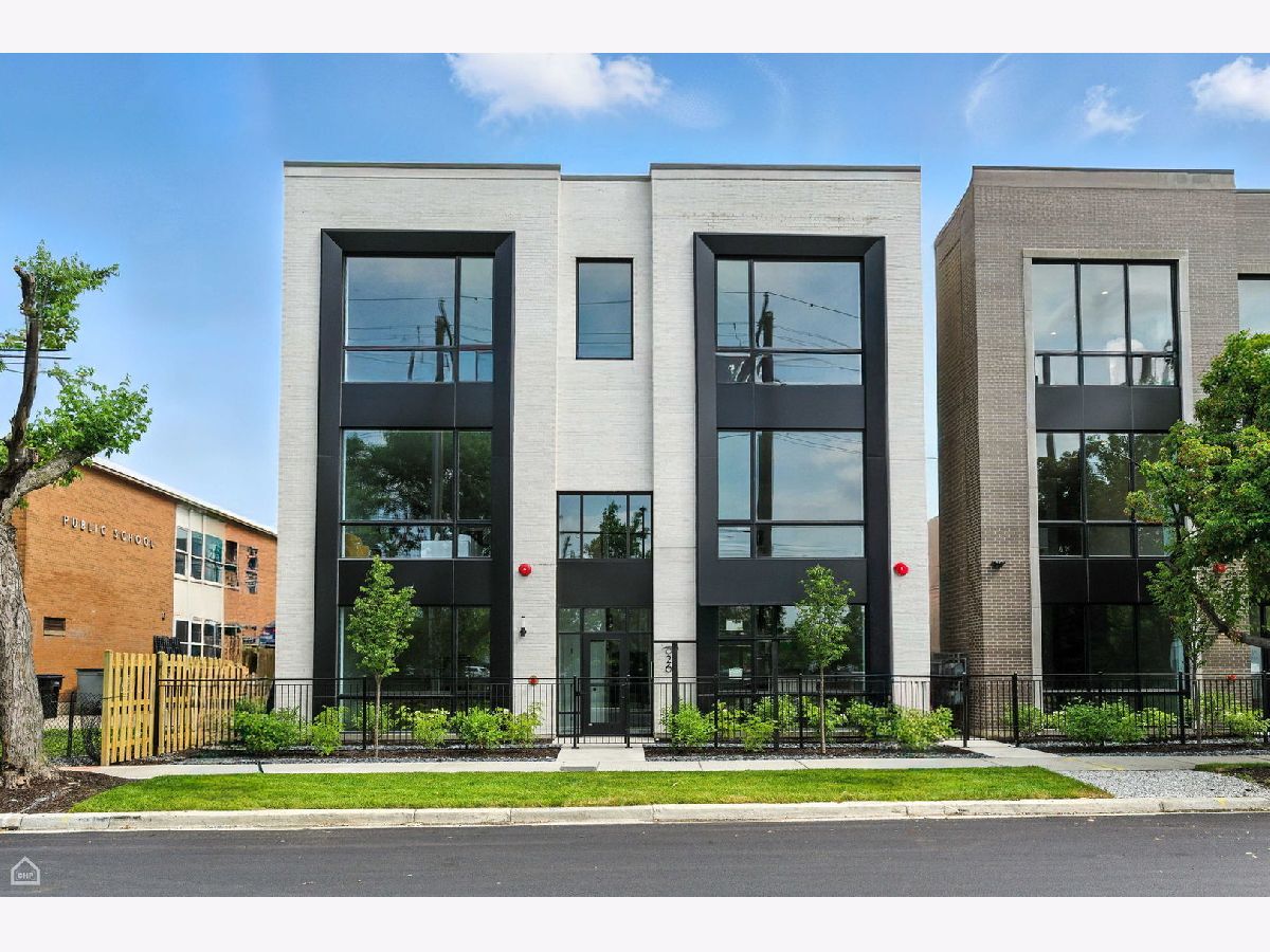  Rented Chicago Illinois, 1615 13th