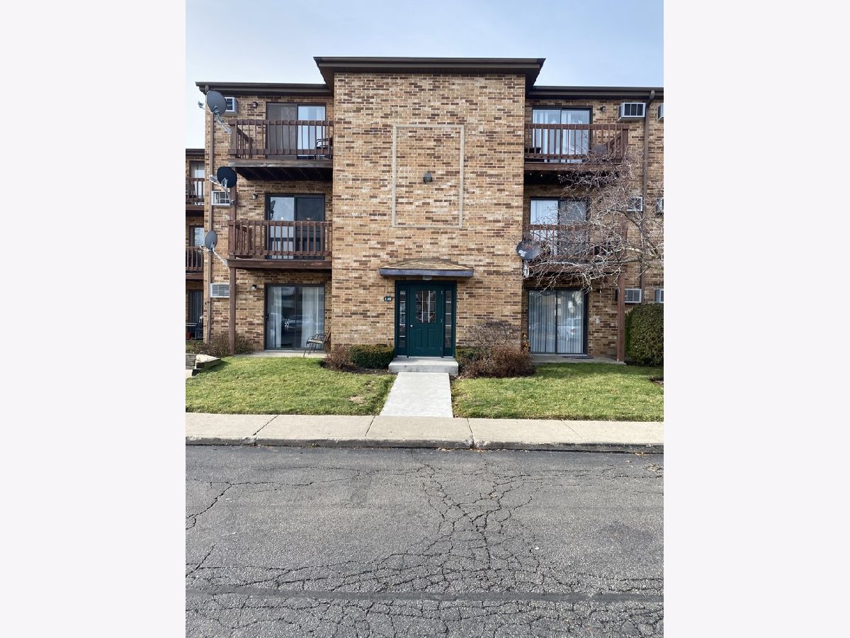  For Rent Palatine Illinois, 1348 Geneva