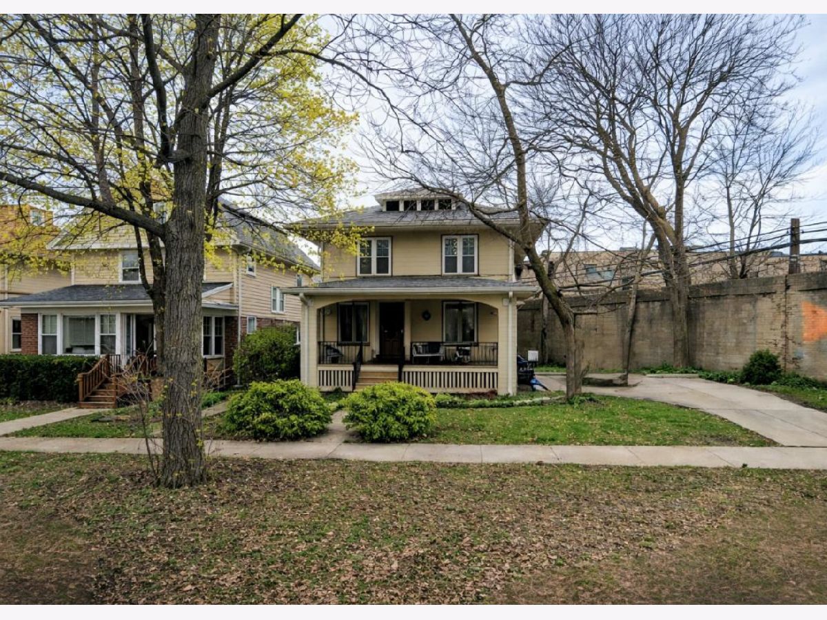 For Sale Chicago Illinois, 1432 Chase Avenue