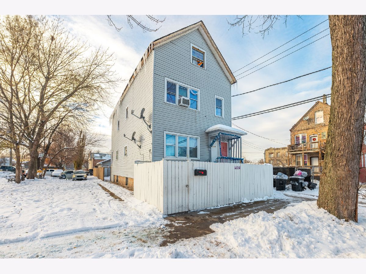  For Sale Chicago Illinois, 5114 Justine Street