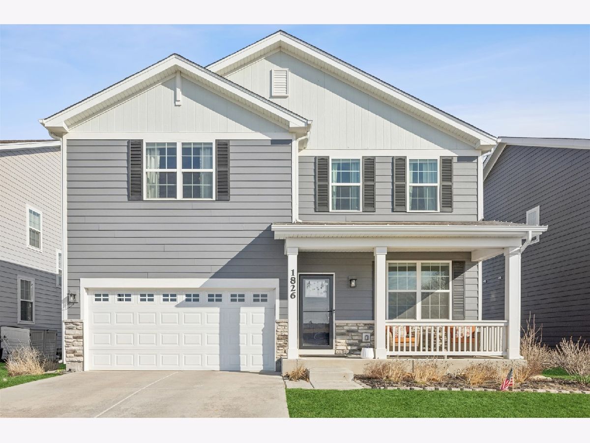 Homes For Sale Towne Center Shorewood Illinois, 1826 Peyton Terrace