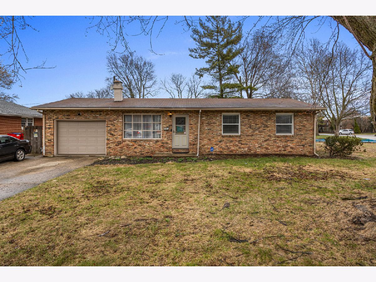  For Sale Champaign Illinois, 1502 Powers Lane