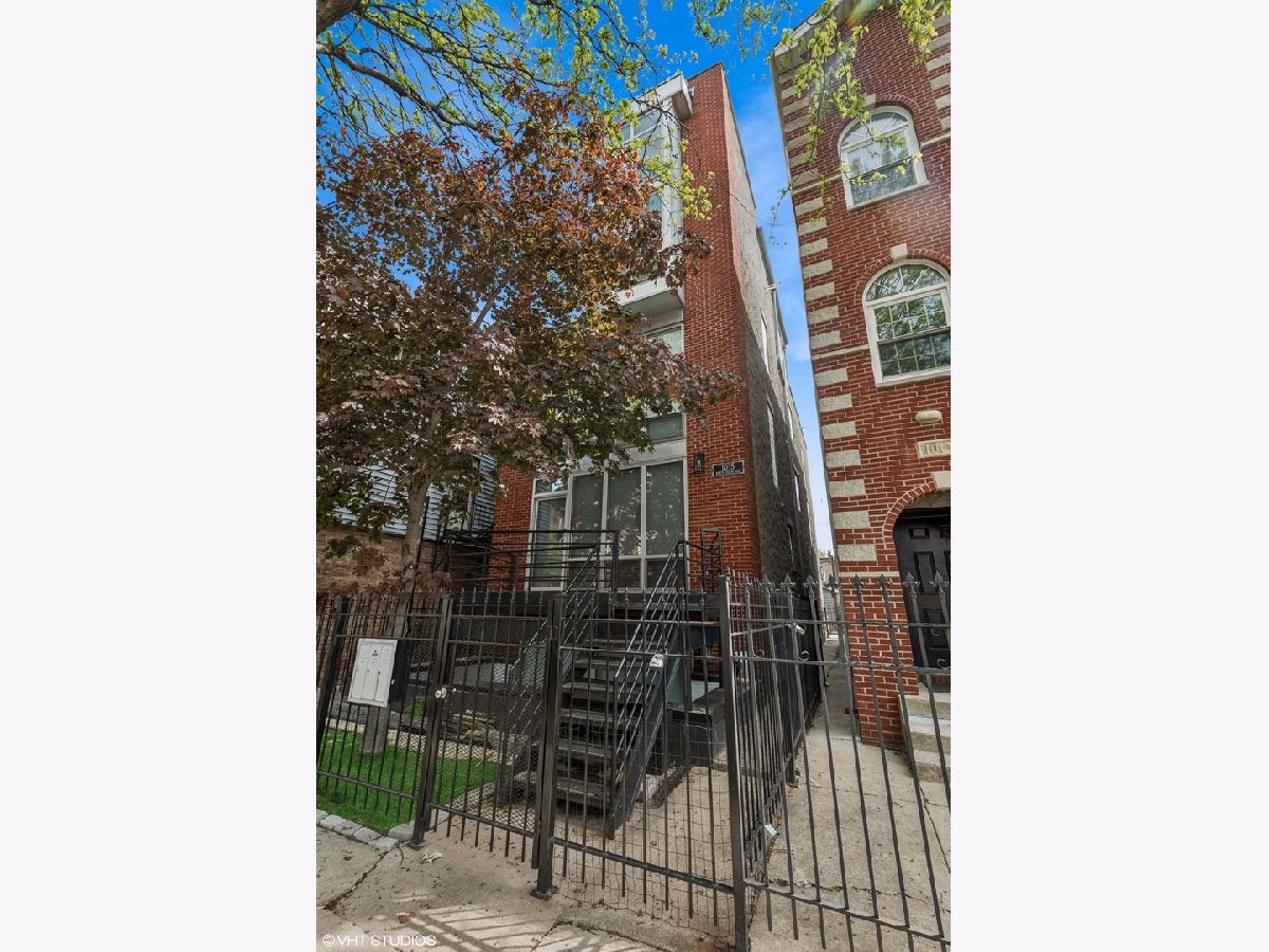  Sold Chicago Illinois, 1015 Hermitage