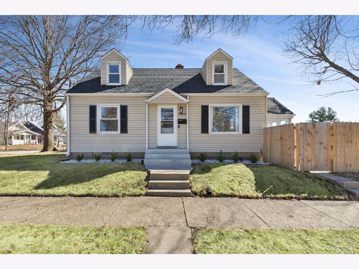  For Sale Moline Illinois, 2800 15th Street