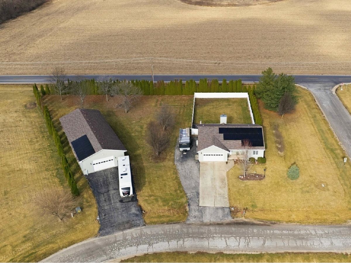  For Sale Sheridan Illinois, 2356 4060th Road