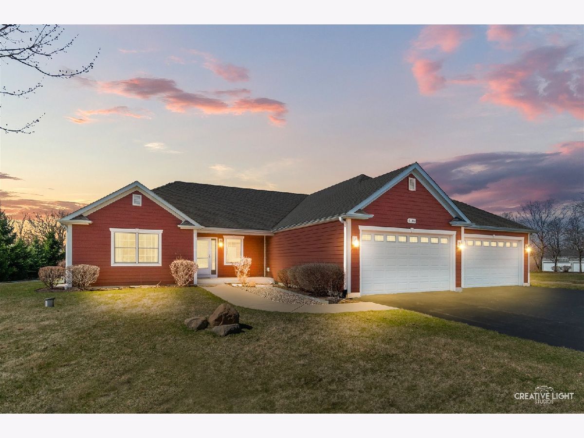  For Sale Yorkville Illinois, 6105 Red Gate Lane