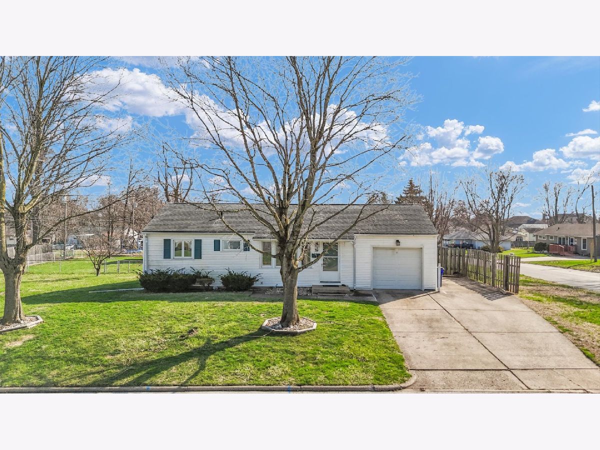  For Sale Decatur Illinois, 9 Glenview Drive