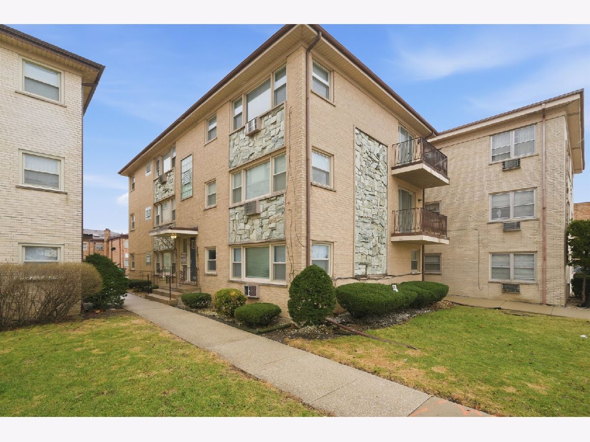  Rented Elmwood Park Illinois, 7709 Marwood