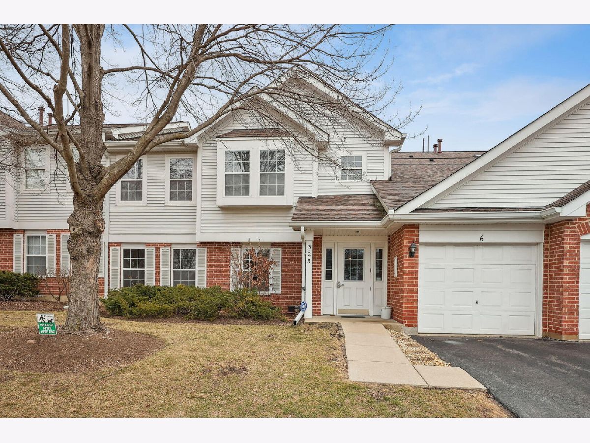  For Sale Roselle Illinois, 323 Sheffield Court