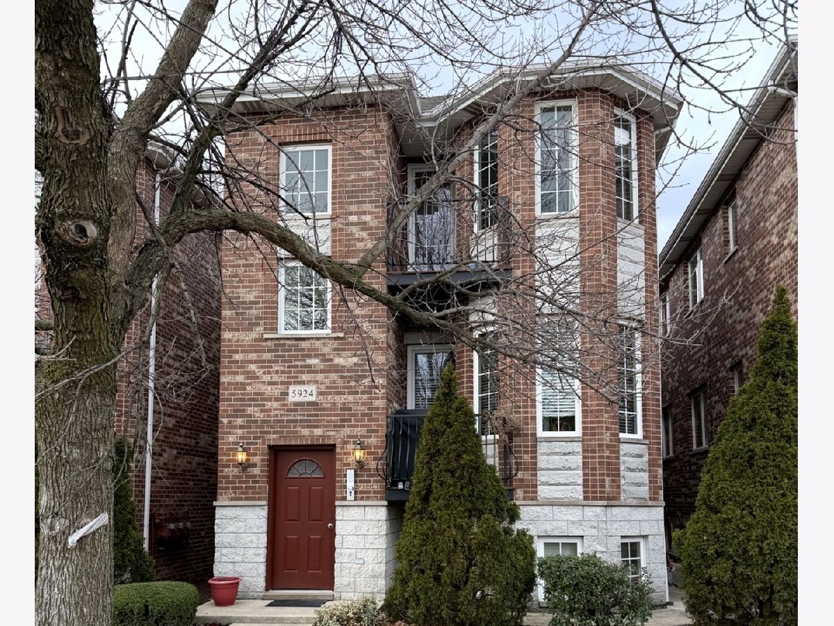  For Rent Chicago Illinois, 5924 Milwaukee