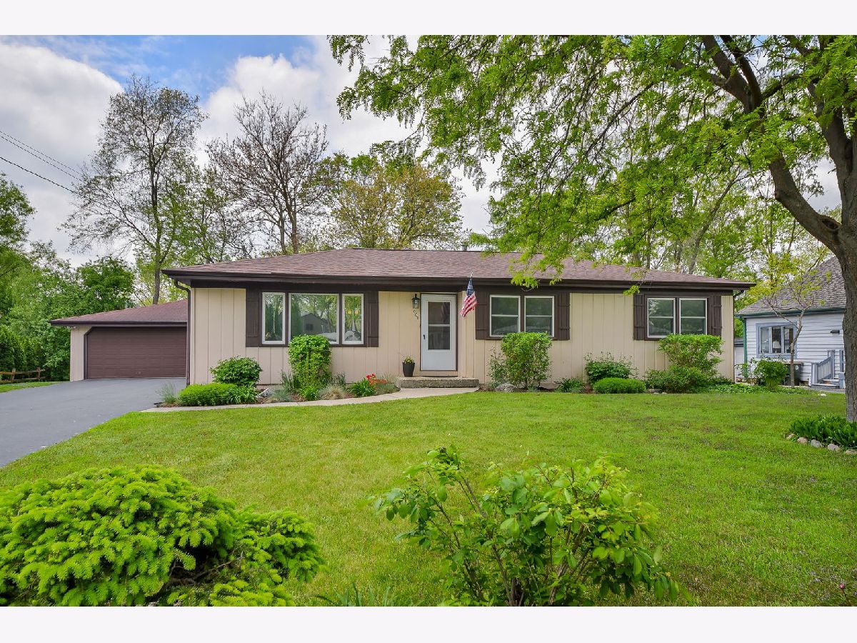  For Sale Willowbrook Illinois, 7604 Eleanor Place