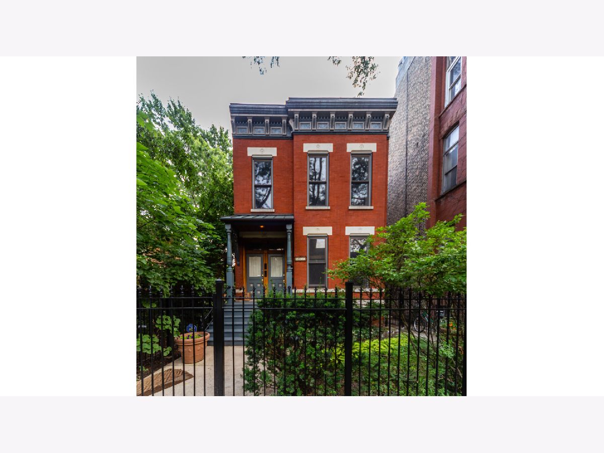  Rented Chicago Illinois, 2033 Potomac