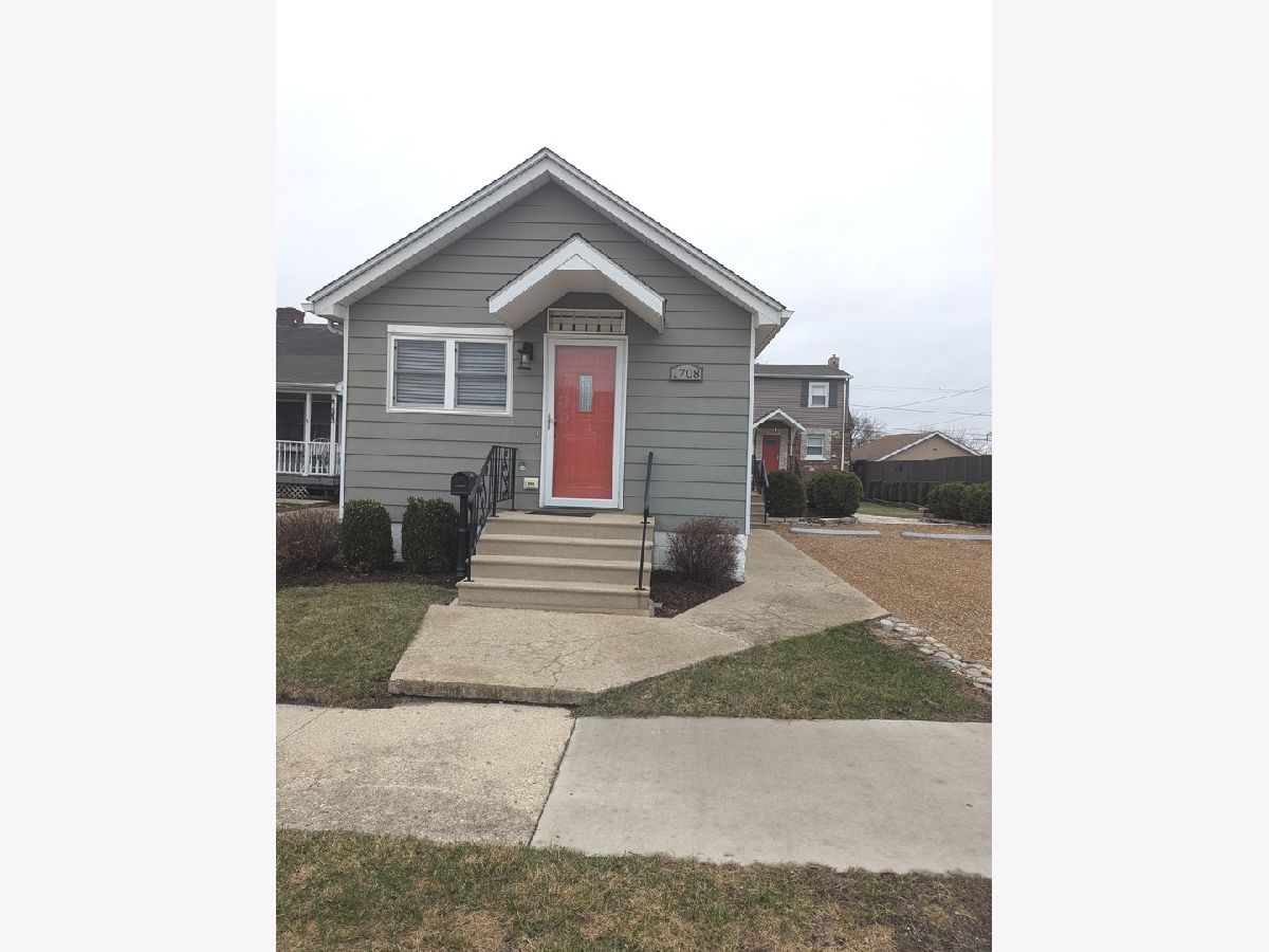  For Rent Crest Hill Illinois, 1708 Center