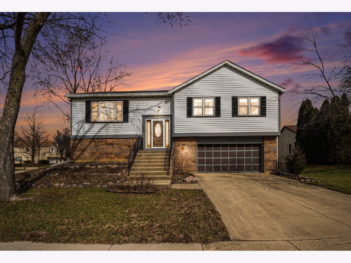  Sold Hoffman Estates Illinois, 1220 John