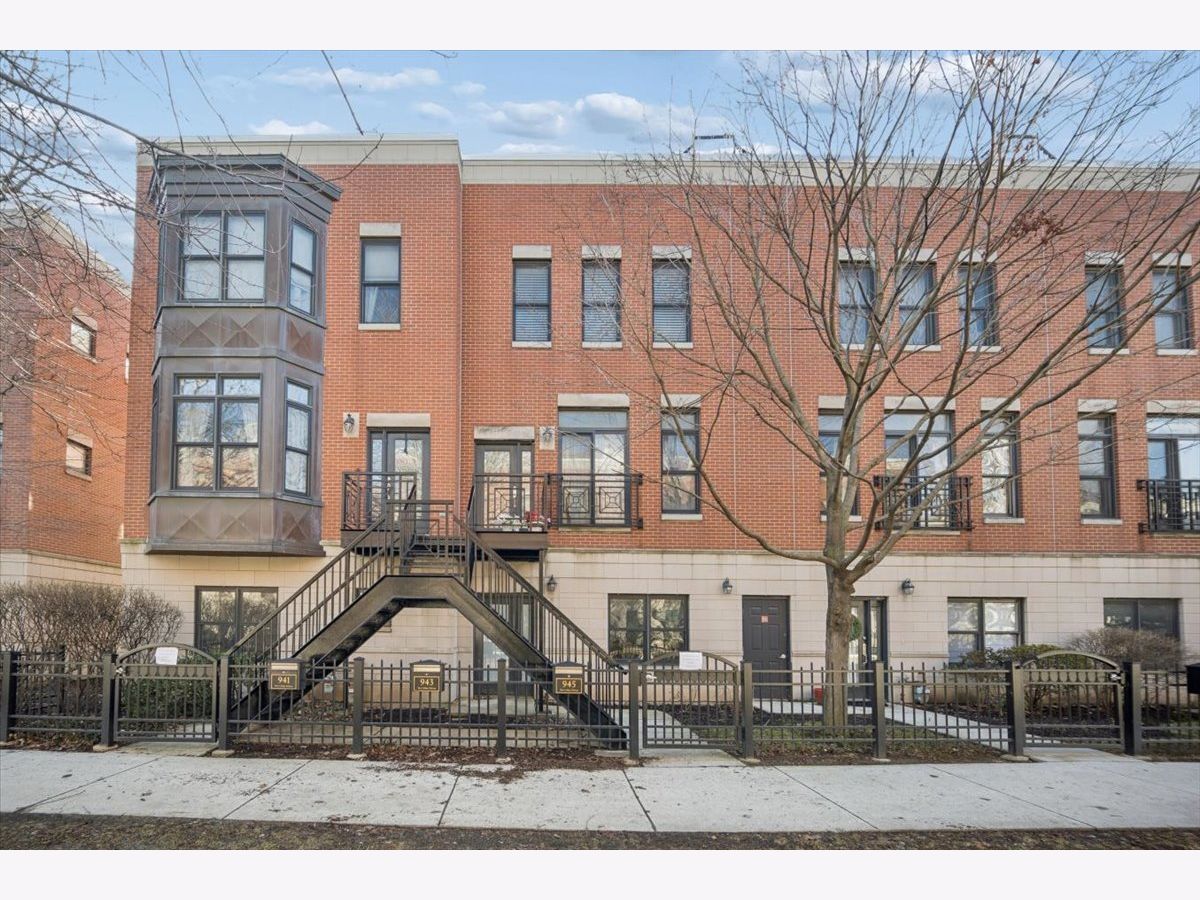  For Rent Chicago Illinois, 943 College